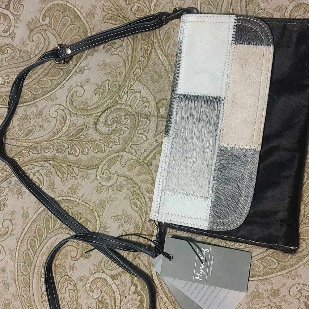 Myra crossbody fur